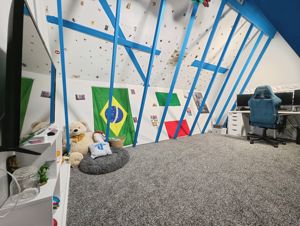 Photo 12- click for photo gallery